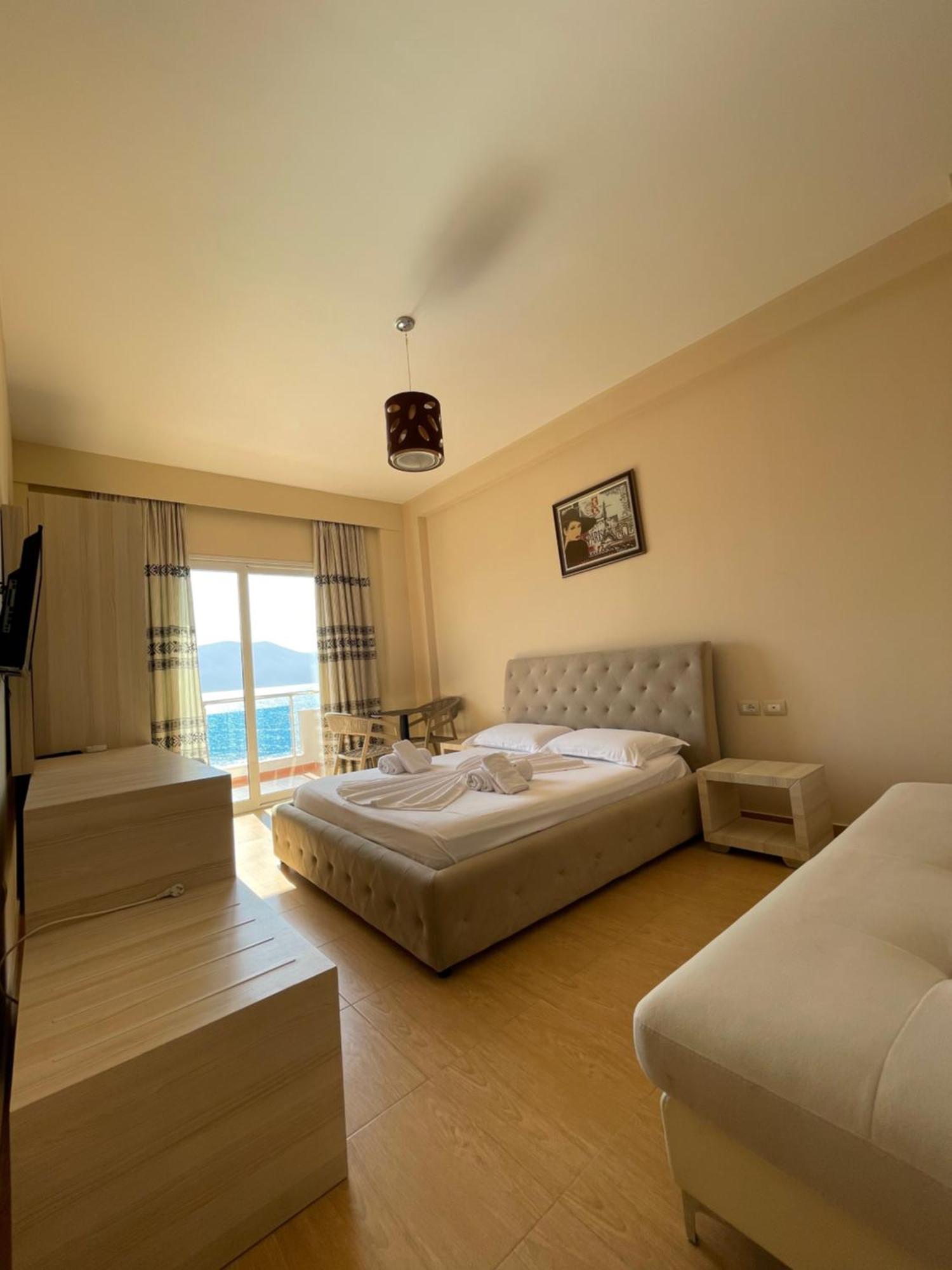 Coral Hotel & Resort Radhime Exterior photo