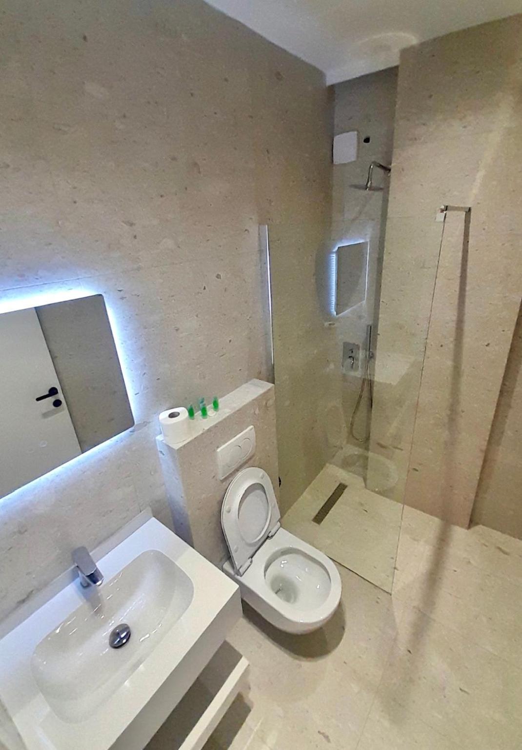 Coral Hotel & Resort Radhime Room photo
