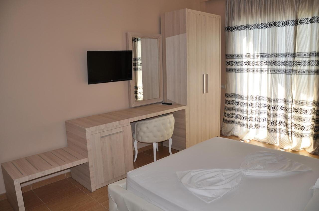 Coral Hotel & Resort Radhime Room photo